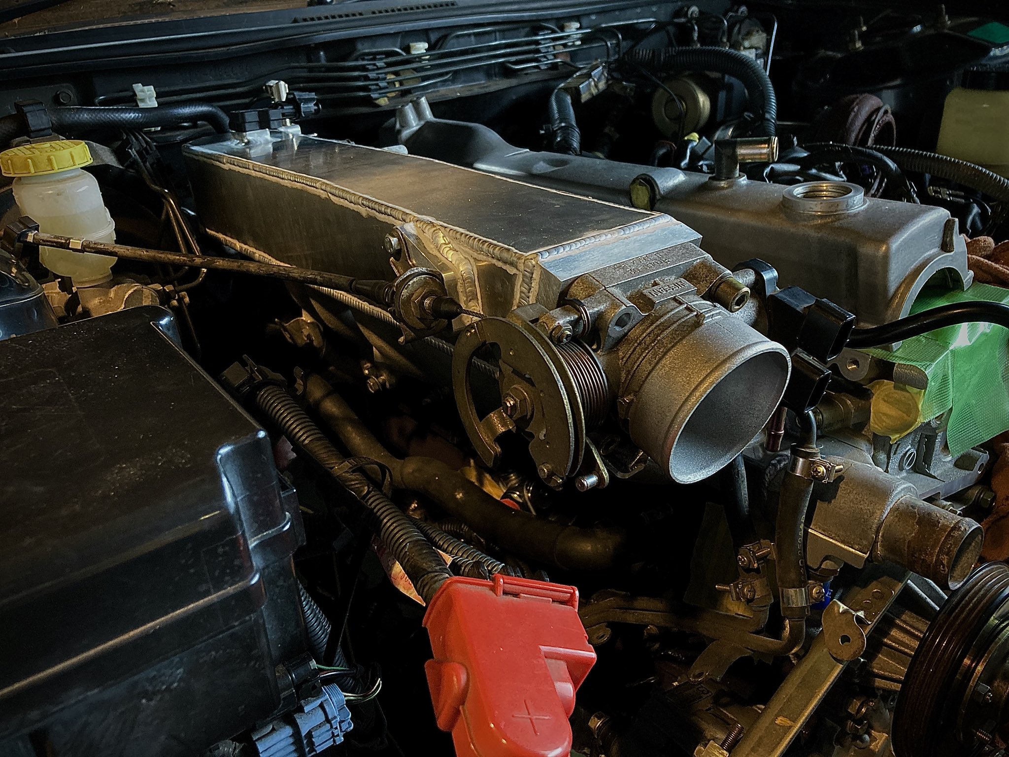 rb25 RB25 neo6 サージタンク 純正加工 メッキ塗装 スロットルステー付き スカイライン ローレル - パーツ