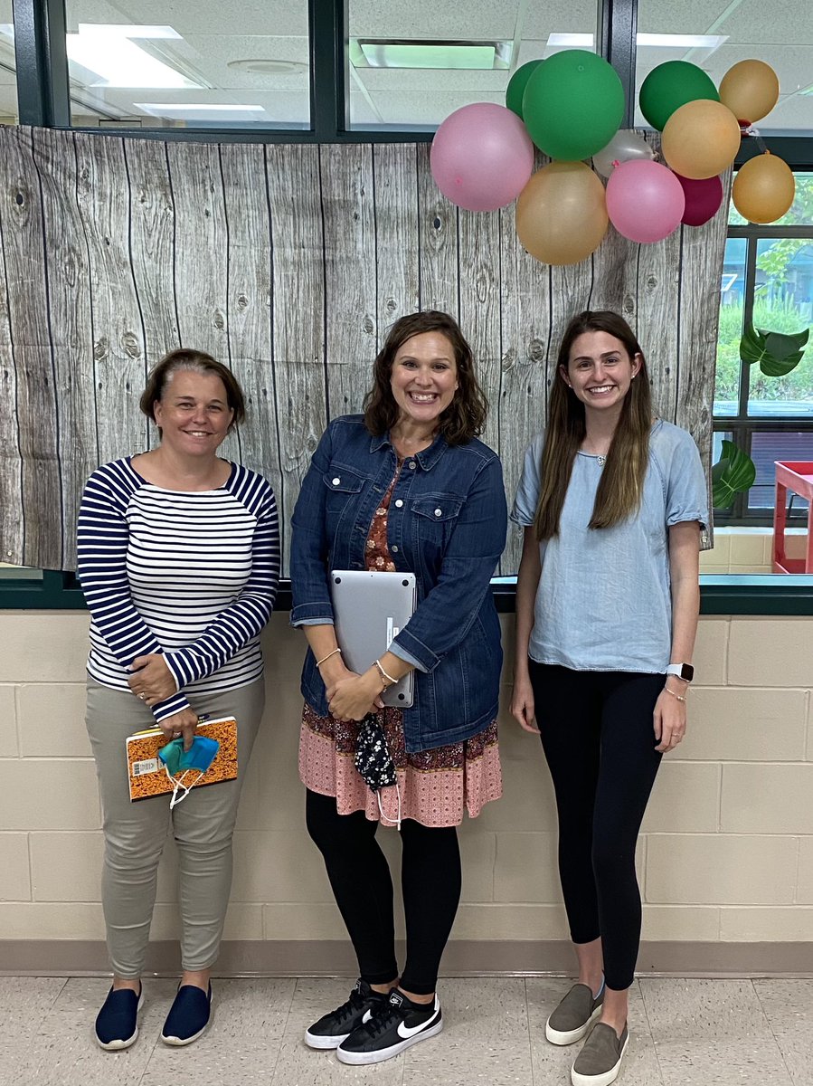 TyngsELL's tweet photo. So happy to be back!
#tpsprepares #ell #esl #multilinguallearners #backtoschool https://t.co/oOkEViKFoS
