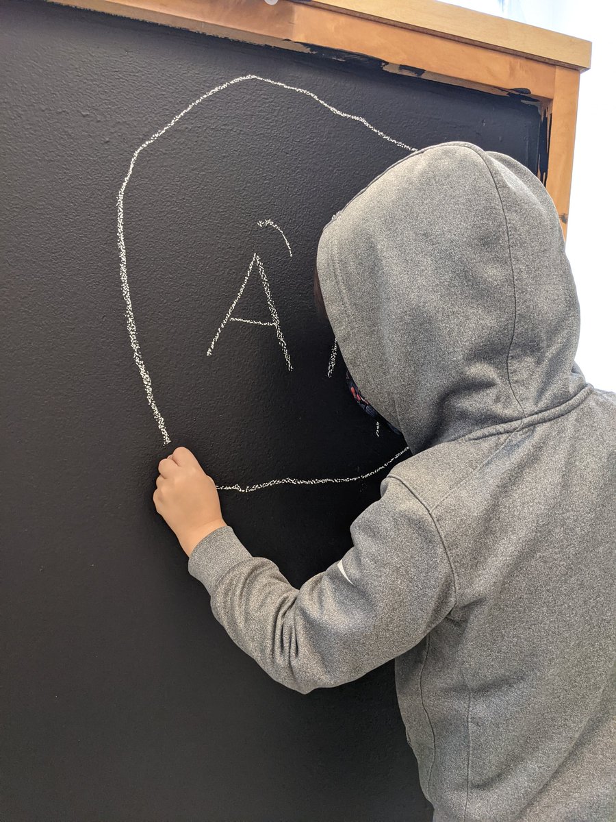 Kinesthetic feedback, small chalk, improving grip and writing skills. <a href="/ColesRoadrunner/">Coles Principal</a> @TreadwellMrs