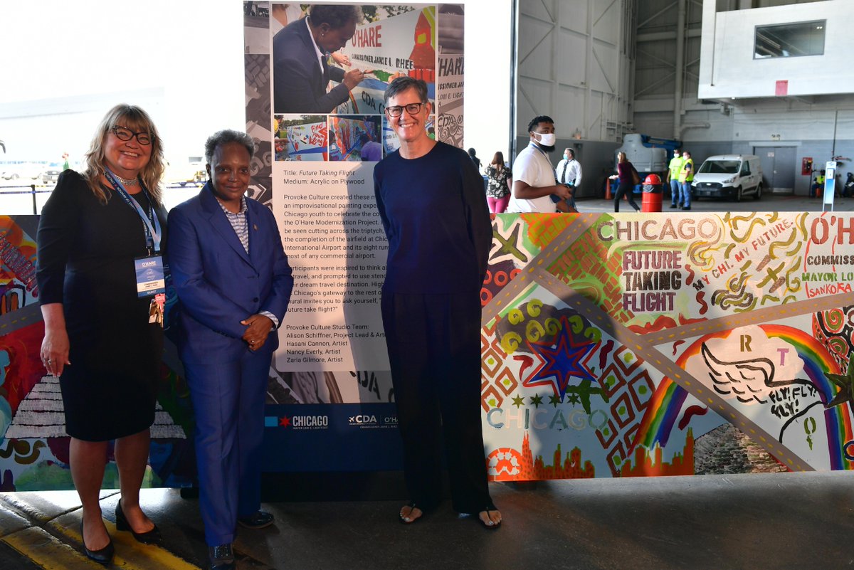 Mayor Lori E. Lightfoot stands with her wife, First Lady Amy Eshleman. 