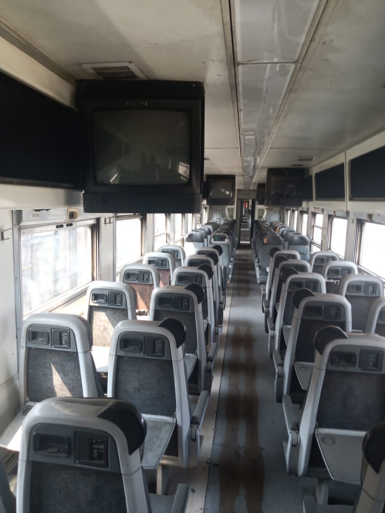 Alex_samanyanga's tweet photo. They made a lot of noise last week thinking President will panick and bring back Kombis.
Havana kuziva kuti Chibaba chine Plan.
#Pfeee more Buses
#pfeee Chitima
@nickmangwana @KMutisi https://t.co/g5SlNfKN1O