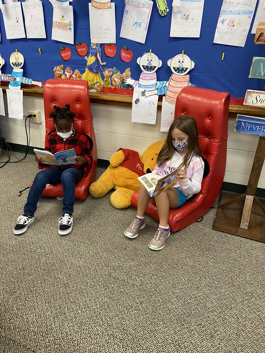 Hillary Levanduski tweet media