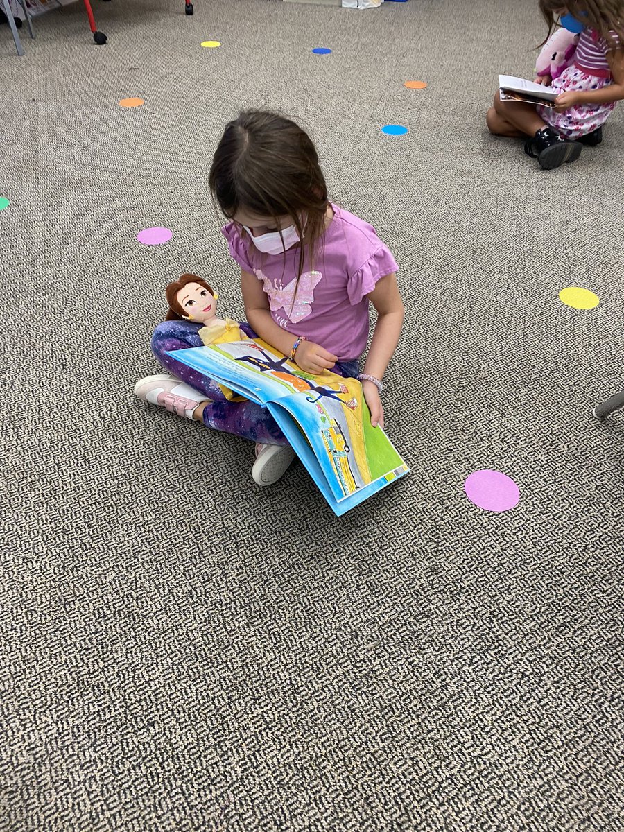 Hillary Levanduski tweet media