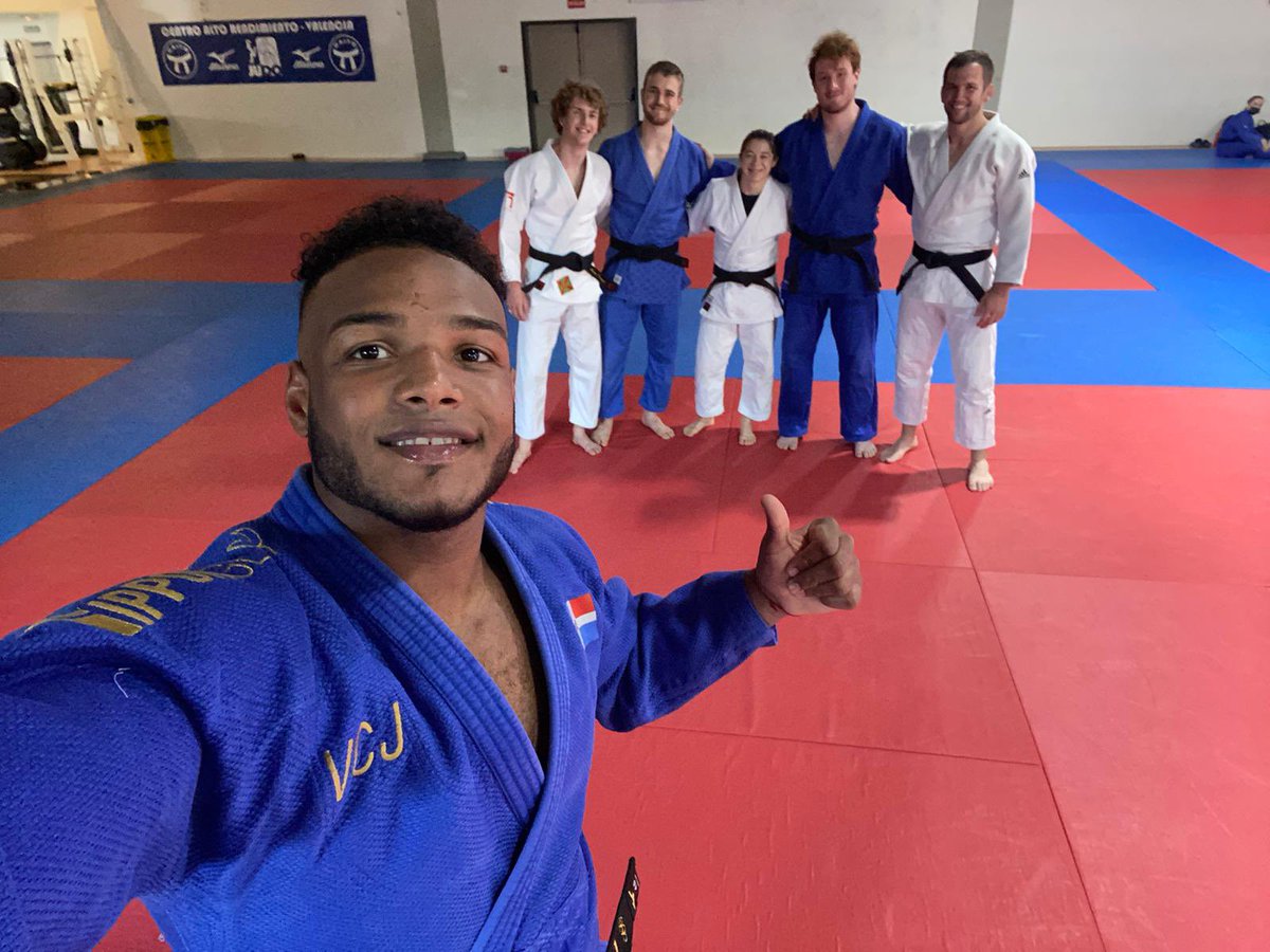 tomreed86's tweet photo. Reached the end of two weeks training   @ijcvalencia. Gracias @sugoi66 and @lauragomezjudo for the hospitality! 🇪🇸 https://t.co/bgz5hUyGgS