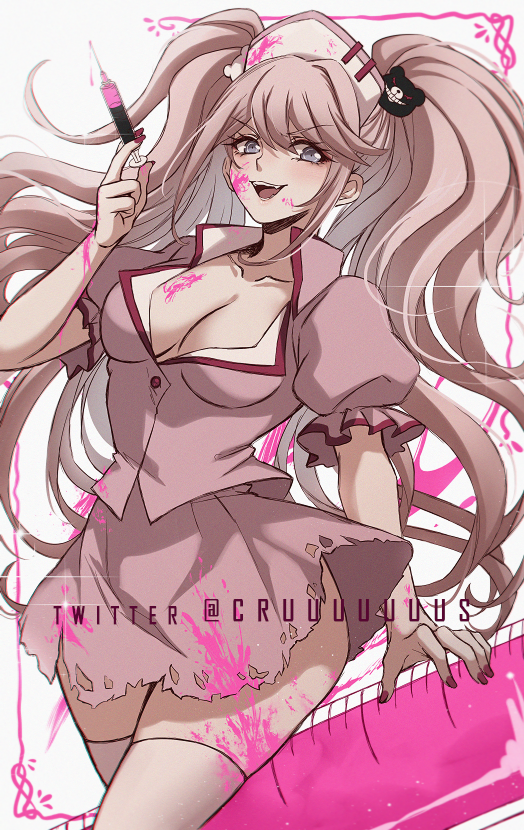 Cruuuuuuus's tweet photo. Halloween Junko💉👑 https://t.co/LG9hh8fdD8