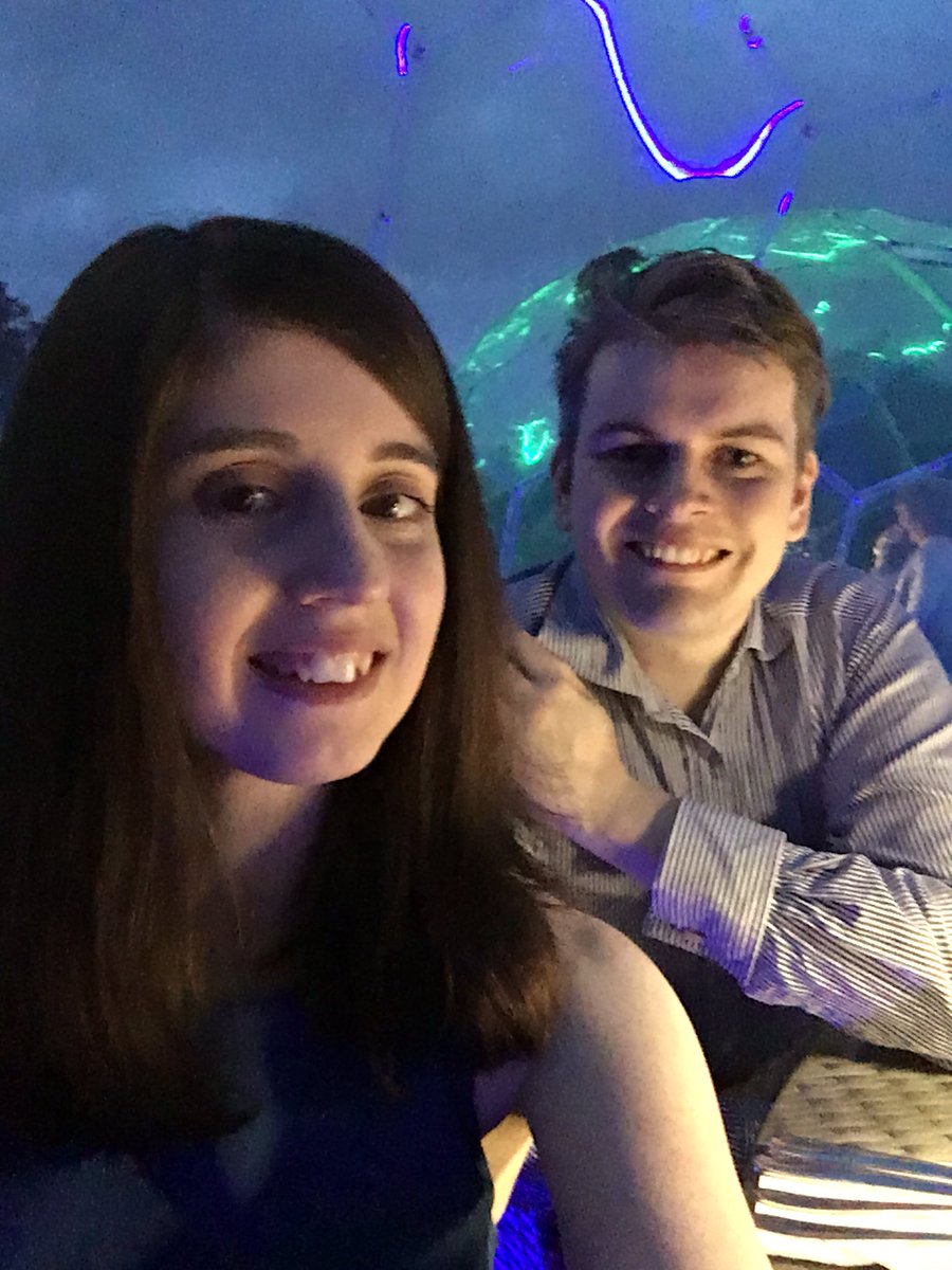 Finally had a proper graduation a year on- better late than never! <a href="/covcampus/">Coventry University</a> <a href="/thefalconhatton/">The Falcon at Hatton</a>👩🏻‍🎓🎉