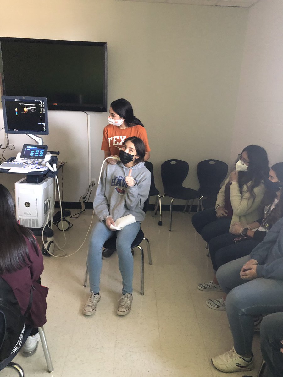 PSJACTE's tweet photo. To explore and experience various healthcare careers, today @PSJAECHS students in Ms. Schauerβs class practiced hands on skills in our simulation lab. #futurelifesaver #PSJACTE https://t.co/7a1DB3BvCx