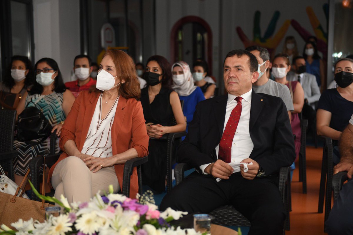 yenisehir_bel's tweet photo. #BETEM’de görevli öğretmenlerimiz, velilerimiz ve #MarmaraÜniversitesi'nden uzman akademisyenler "Fark Yaratan Çocuklar İçin Beceri Temelli Eğitim" toplantısında bir araya geldi. https://t.co/gXABrRzT0b