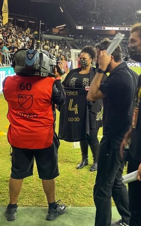 IHADLA's tweet photo. Grateful to be honored as @LAFC #Community Spotlight of the week, presented by @Target. Our families were treated to the soccer match on Sept 3rd vs Kansas City, sat in a private suite and received a gift card and school supplies. #IHADLA's #impact was recognized at half-time. https://t.co/V5dfMwAIWf