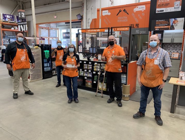 Hey <a href="/HomeDepotCanada/">Home Depot Canada</a>!  It was great last week to be in beautiful Windsor, Ontario with Store Managers Mark Belanger and Roland Robert! Had a customer come up to me and tell me how thrilled she is with the service she gets in these stores!! Love the Engagement!! (The “E” in GET!!)