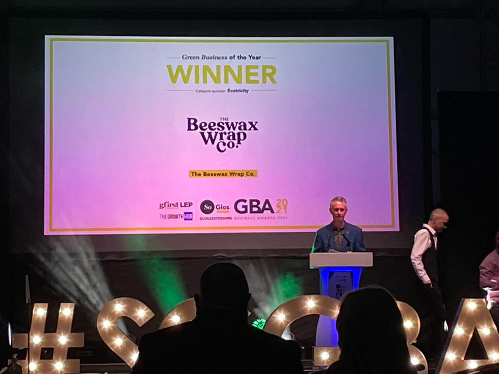Congratulations to @BeeswaxWraps_UK on winning Green Business of the Year #SGGBA Sponsors @ecotricity #InspireBelief @soglos 
🍾👏