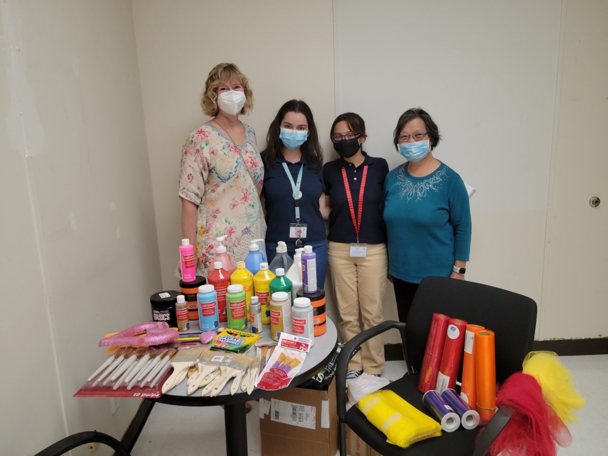 LibertyHS_HISD's tweet image. Art supplies donated to @LibertyHS_HISD Mural Project by the gracious Women Support Racial Justice Book Club. THANK YOU!!!!  Watch these walls transform through graciousness of the community and talented students.