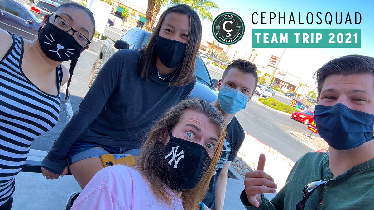 Gabventuress's tweet photo. My Splatoon team @CephalosquadSPL took a mini vacation together and we vlogged our adventures. Thanks for making this trip the highlight of 2021 and for making my Terrace House dreams come true. 🤣🦑☀️

➡️Watch here: https://t.co/oCykSJ6T9v https://t.co/jvx1QiYgE5