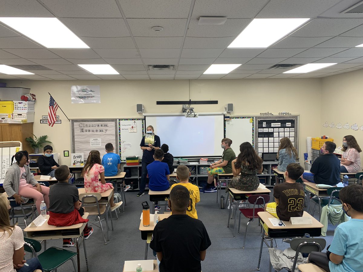 Mrs. D'Angelo (@lds_mrsdangelo) on Twitter photo First day a success! 5th graders discussing the importance of kindness💙 #bettertogether @FT_Schools <a href="/LDS_PBS/">PBS at LDS</a> First day a success! 5th graders discussing the importance of kindness💙 #bettertogether @FT_Schools <a href="/LDS_PBS/">PBS at LDS</a>