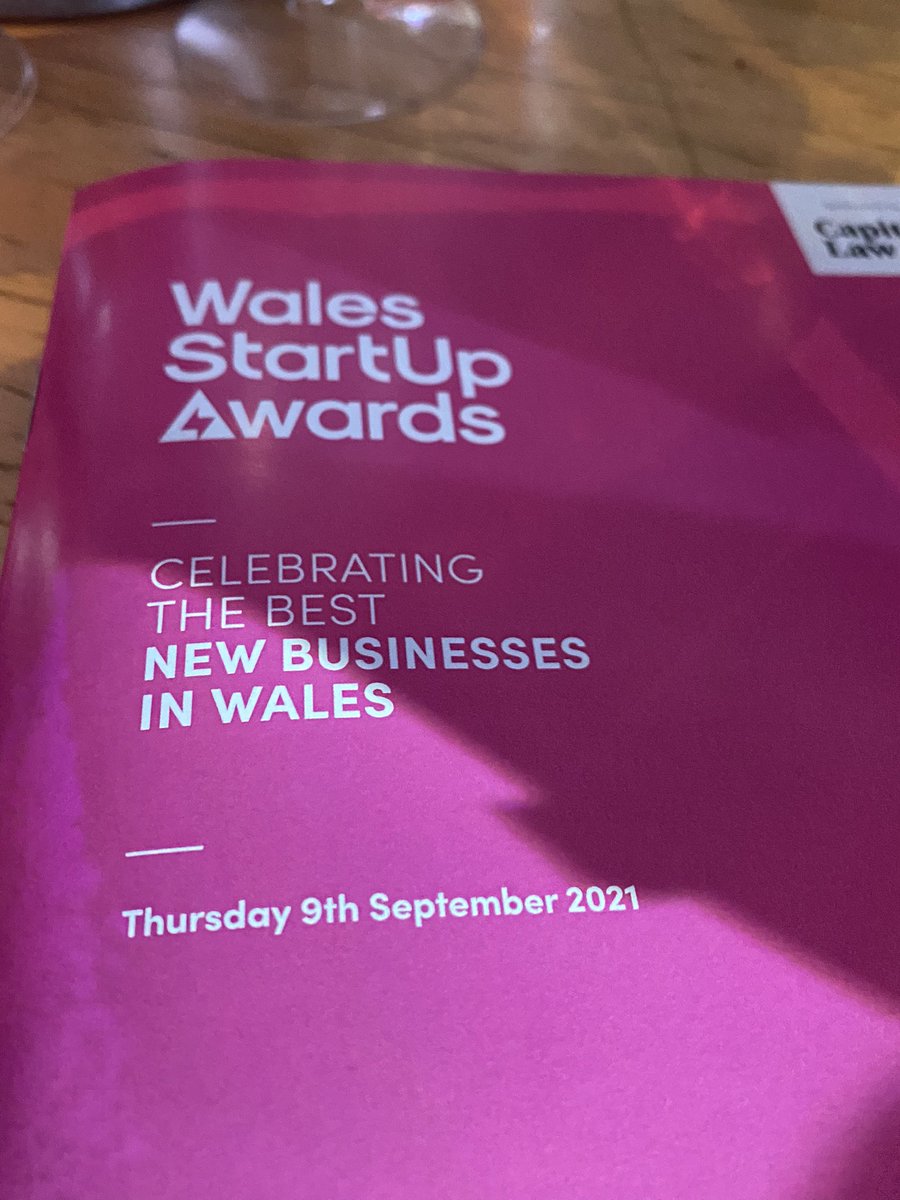 HowellsRod's tweet image. Enjoying atmosphere at the Welsh Start Up Awards! Good luck to all the nominees!!🤞🤞#WSUA21