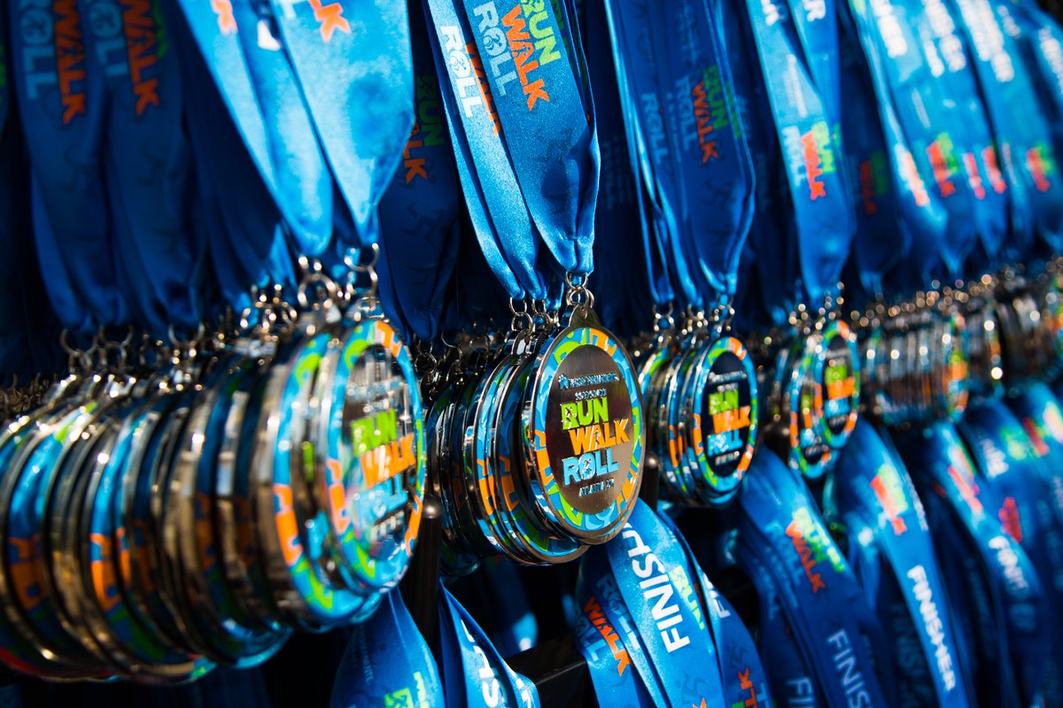 kprunwalkroll's tweet photo. Medals, shirts, swag bags, oh my! https://t.co/kSq0oHk0As