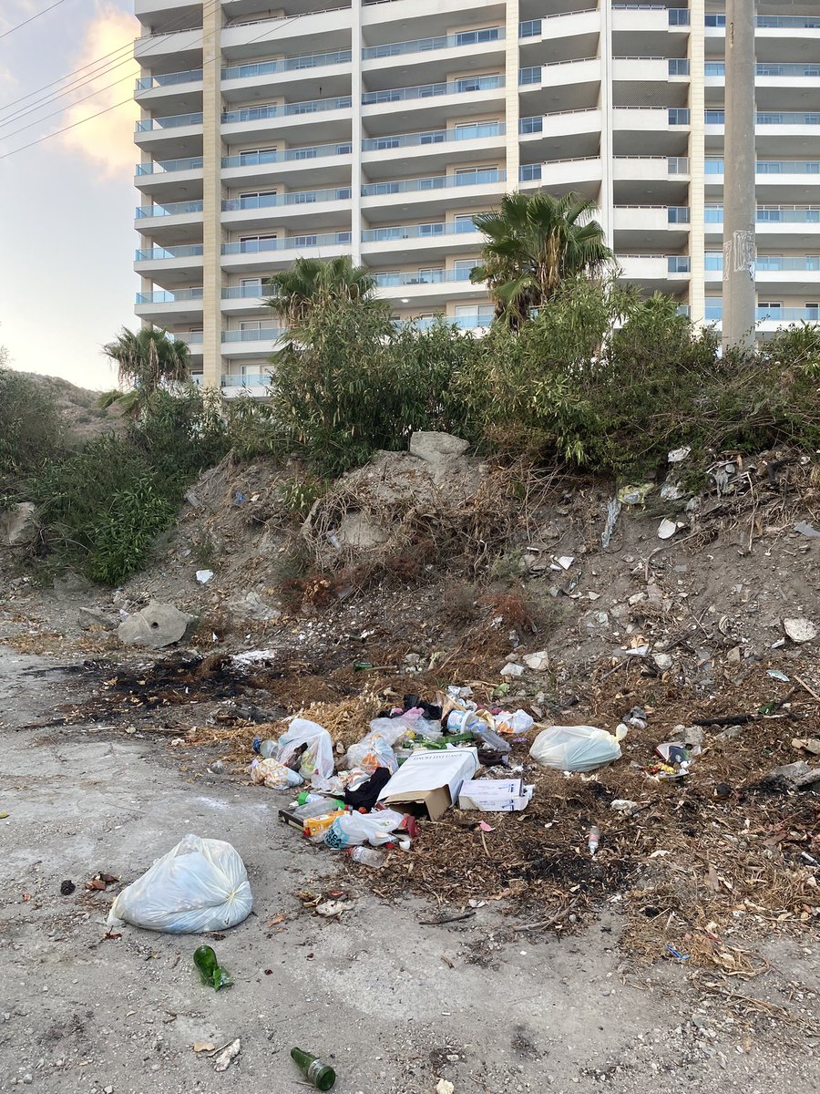 Hic calismadigin icin seni ayakta alkisliyorum <a href="/yumurtalik_bld/">YumurtalıkBelediyesi</a>