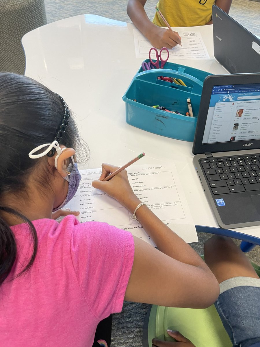 AmyTandberg tweet media