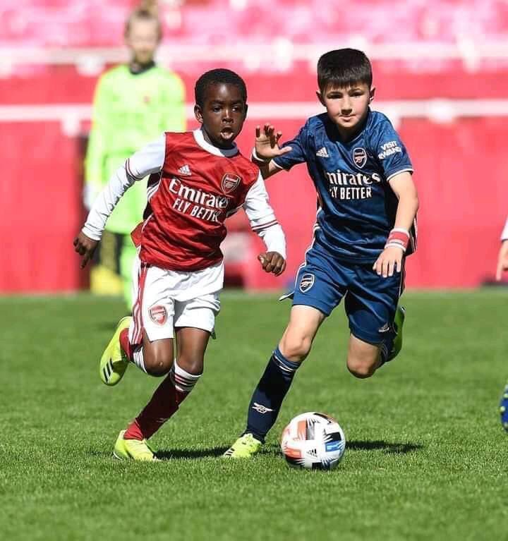 INFO_INYF's tweet photo. Munnir Muhammad Sada
M.SADA
An Informed Northern Youth from Zaria, signed today by Arsenal football club.
May Allah SWT guide, protect and keep him.
More wins Nigeria.
#MSada
#INYF https://t.co/rmvnWPEOiZ