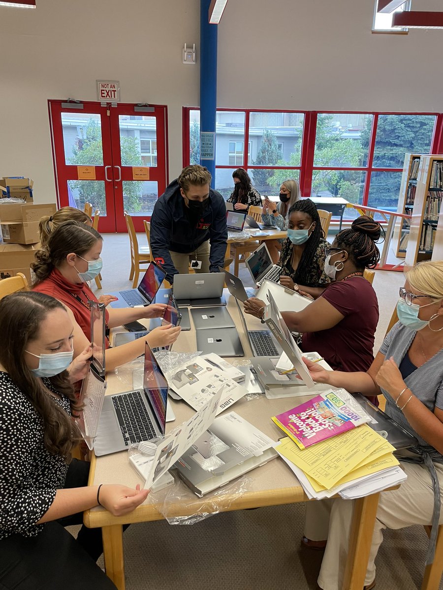 New MacBook Airs began rolling out today for our staff at School #4! <a href="/JoeScaldino/">Joe Scaldino</a> <a href="/suzanne_olivero/">Suzanne Olivero, Ed.D</a> <a href="/LINDENnjES4/">LINDENnjES4</a> #OnetoOne #TigerStrong #TechStrong