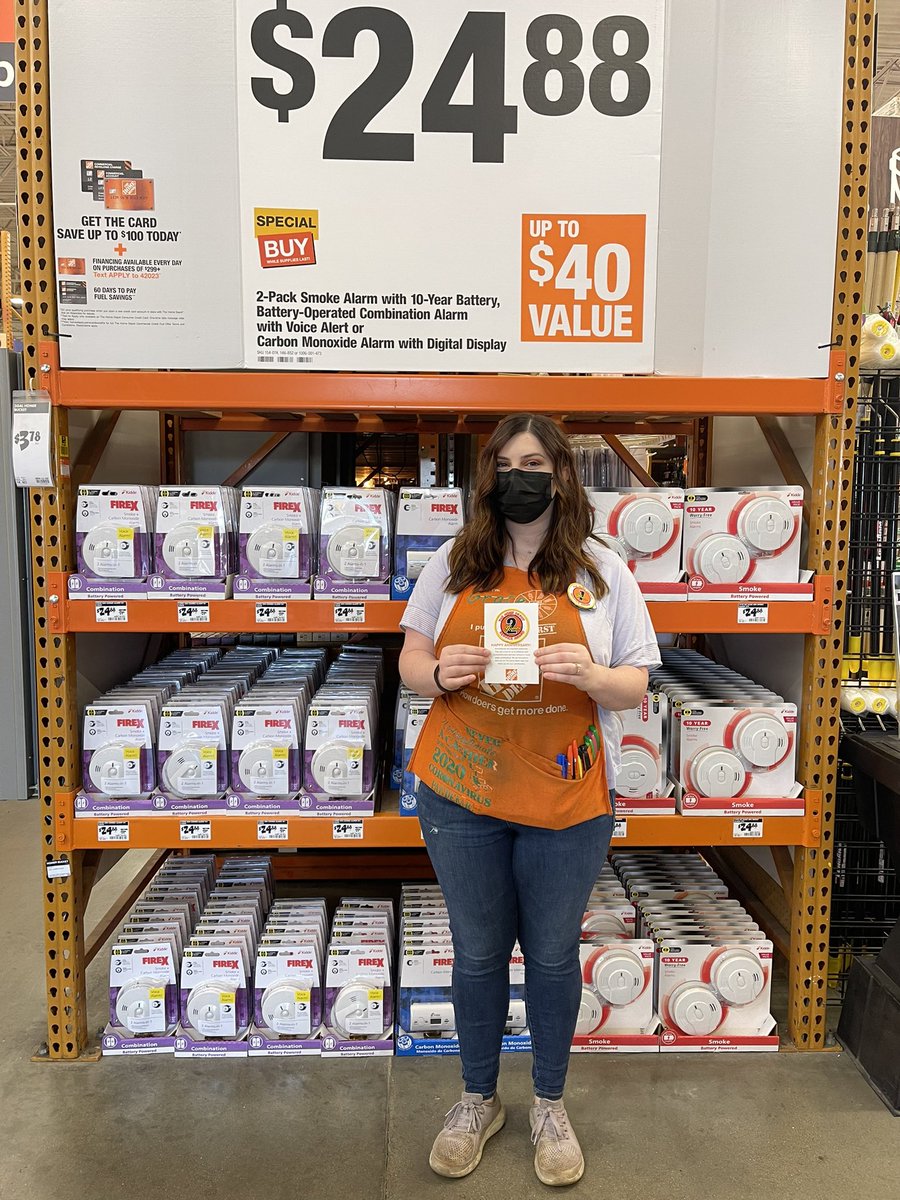 Way to go Grace celebrating 2 years with the company.  Thank you for your dedication and hard work.  <a href="/jody_delicato/">Jody Delicato</a> <a href="/Linville2003/">Patrick Linville</a> <a href="/iyzdup74/">Di Koester</a> <a href="/amazingmet2003/">Laura Wing</a>