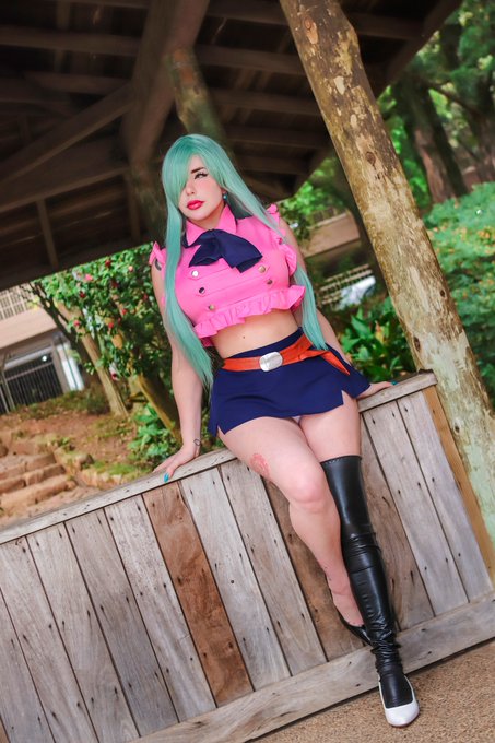 Ahhhh you like Nanatsu no Taizai?  Cause this month we will have Elizabeth + Merlin cosplays!!! (pss<a href="/tag/mobbunny"class="tags"><span>#mobbunny</span></a>