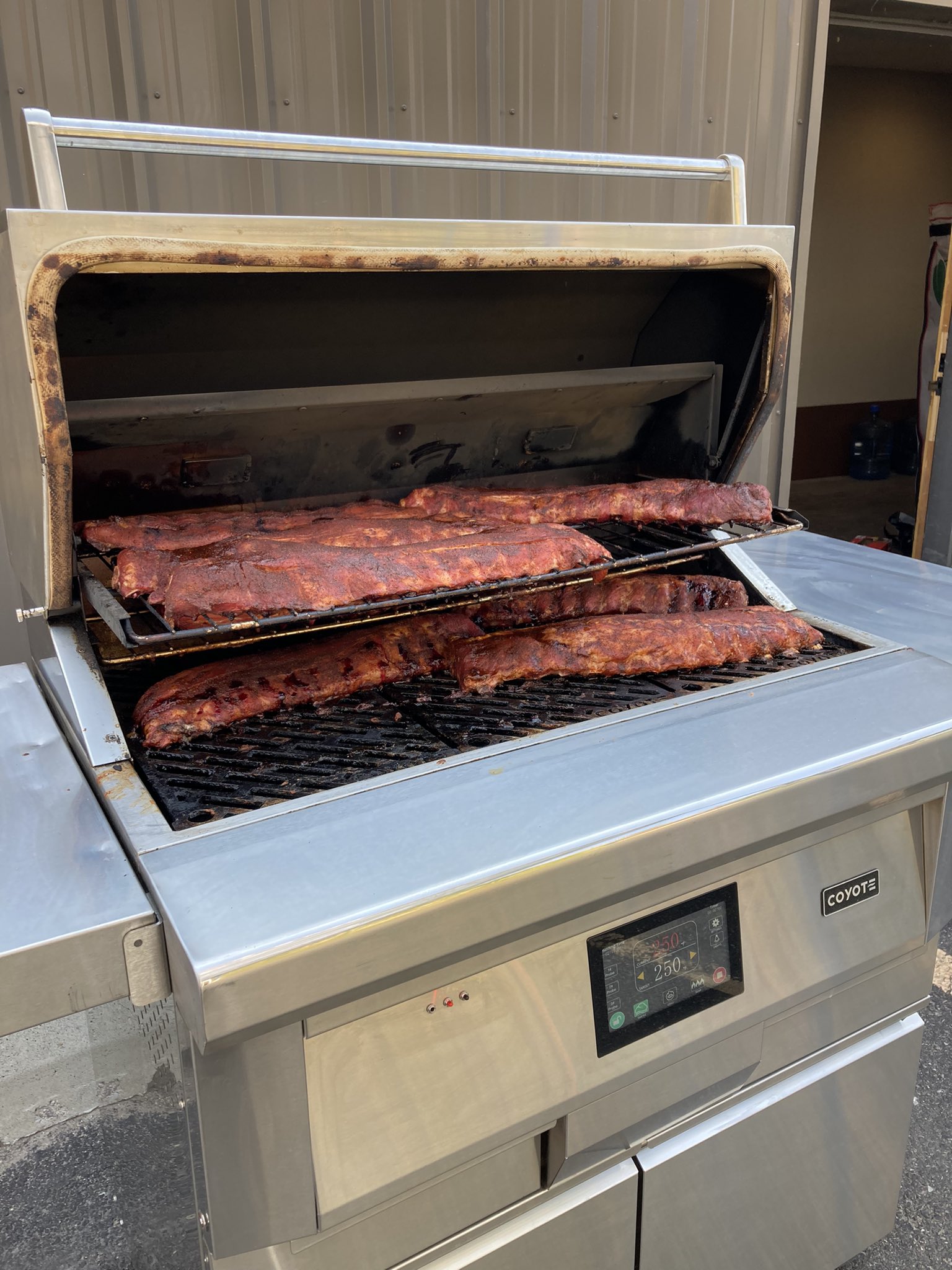 Milestone on Twitter: 