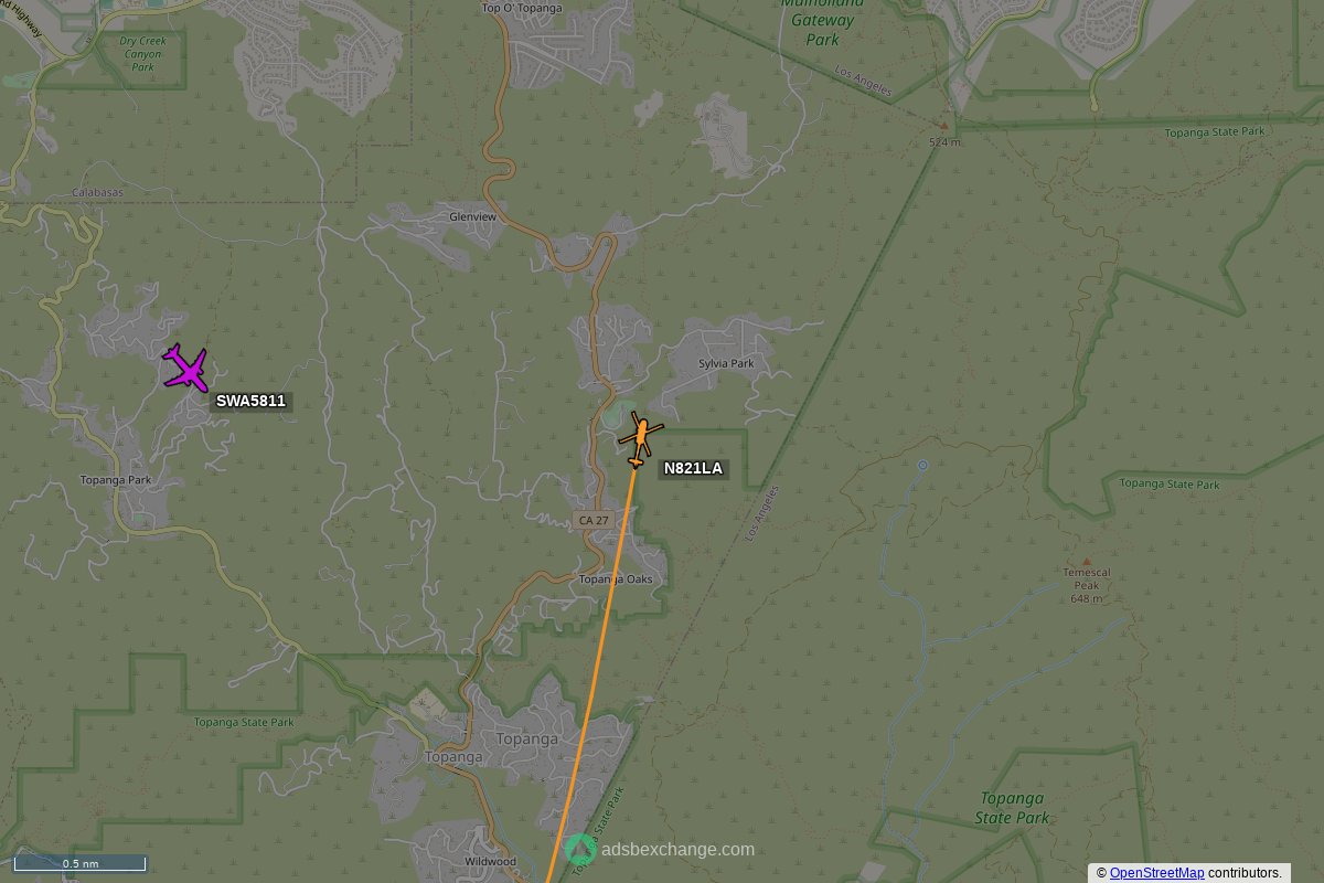 ffoverhead's tweet photo. LA County Fire aircraft #N821LA (H60) was spotted near Topanga, CA at approx 02:02 UTC squawking 1206 https://t.co/tbprxgXoTB #LACoFire https://t.co/WuDBM2xC8O