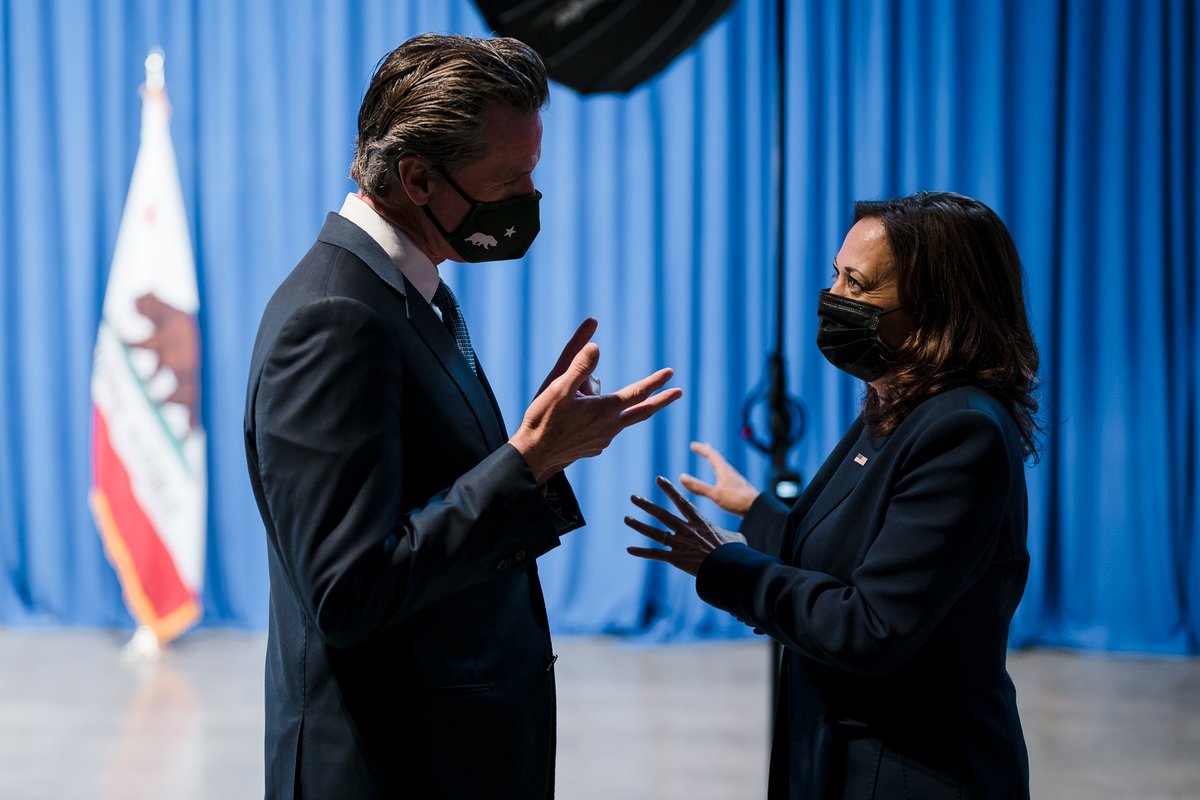 KamalaHarris's tweet image. California, this election is not a one-off. This is about who we are as a nation. 

We need everyone to vote NO by mail, or in-person by September 14 so Governor @GavinNewsom can continue leading California—so much is at stake.