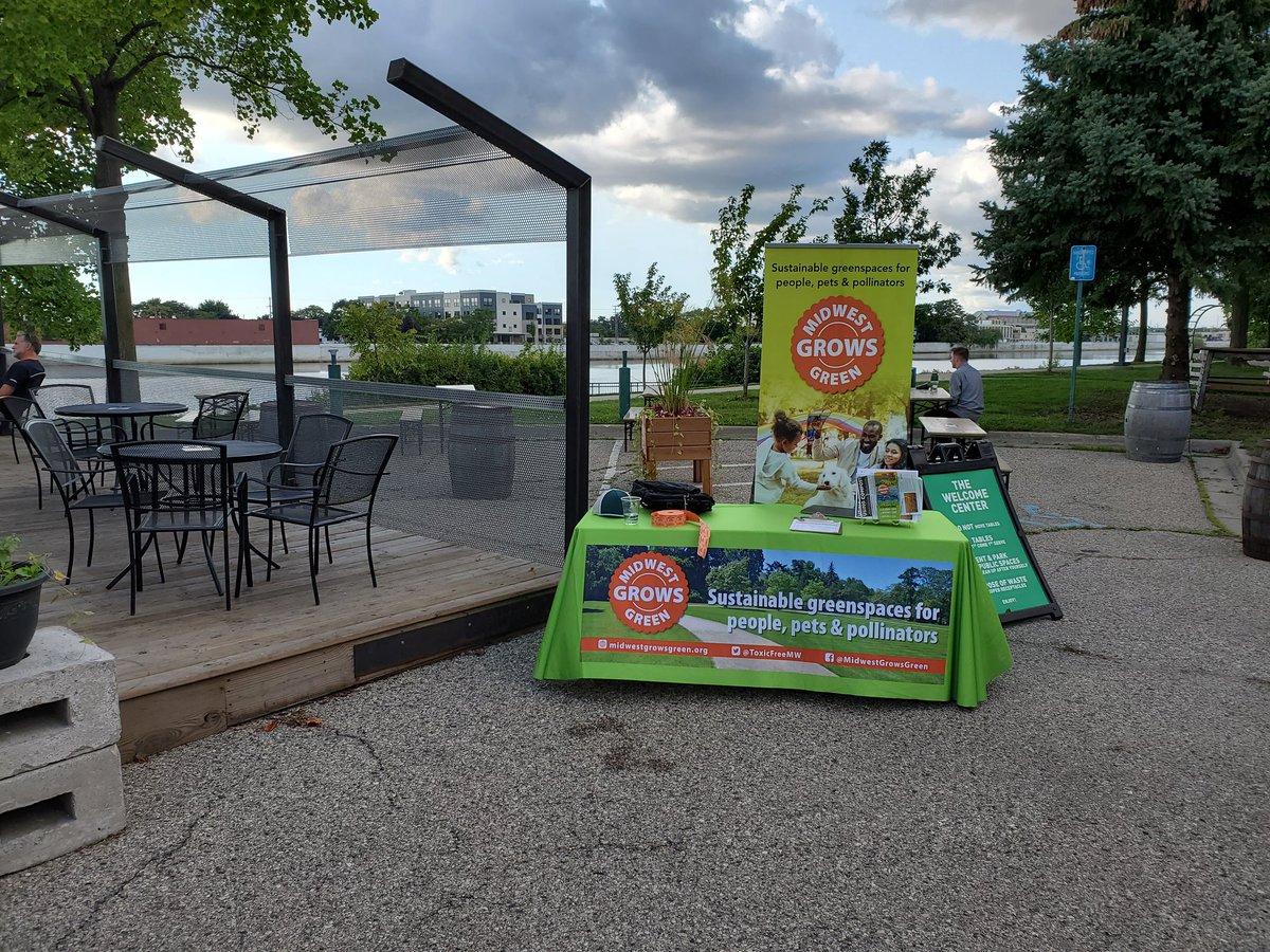 .<a href="/ToxicFreeMW/">Midwest Grows Green</a> is here for <a href="/GroundWarDoc/">Ground War</a> with <a href="/Stonyfield/">Stonyfield Organic</a> <a href="/SierraClubMI/">SierraClub Michigan</a> <a href="/earthworksturf/">EarthWorks Turf</a> and more bit.ly/GroundWar21