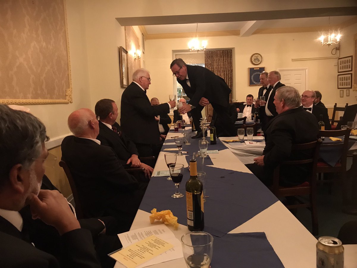 7354Lodge's tweet photo. So great to be a visitor at Mawsis Lodge 4644 Installation this evening. Was one of 9 visitors, we saw ballots for 1 new Initiate, and 3 joining members. Master’s song delivered in flamboyant style by WBro Steve Richardson. Wonderful to be back https://t.co/bwvYeudcyN