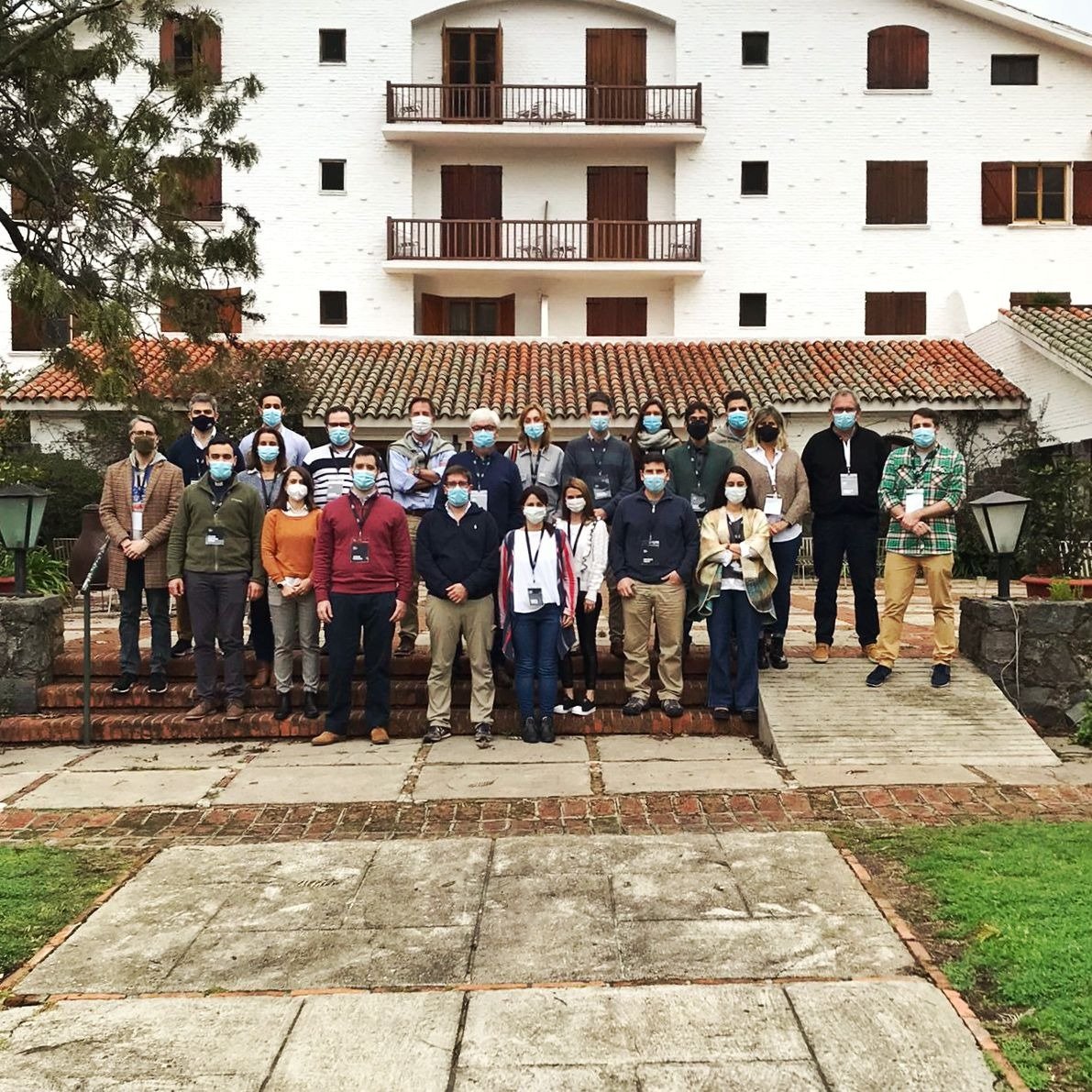 ucubusiness's tweet photo. ✨ Gracias a todos los que se animaron a ser verdaderos agentes de cambio 💪 

👉 Hoy comenzó #GrowToLead 🔝 el programa de liderazgo transformador de UCU Business School 💼 https://t.co/zUqDxX8Qnp