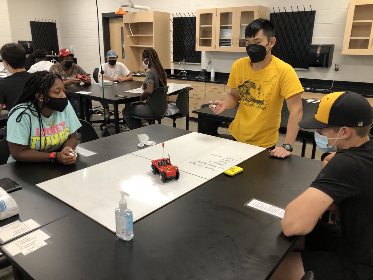 HSHS_Leonard's tweet photo. Physics is every toy you’ve ever played with. So, on day one we observe the buggy moving across the table and set the expectation that in physics, it’s better to work together and learn from each other. @TFerrellJr3 check out those table groups. 😁 https://t.co/SgJfvvB34n