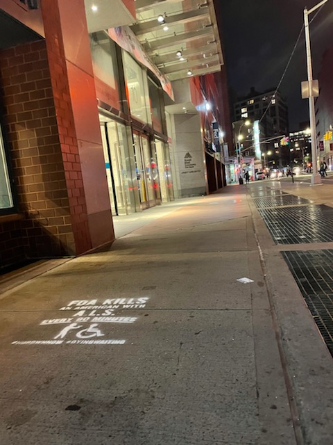 SeriousVein's tweet image. Hey Union Sq - NYC's activism hub - got stencil-bombed! + nearby Mt. Sinai. @BrainstormCell HQ too but spray-washed quickly. + midtown: these Banditos are brazen!
@iamalsorg 
@als_now 
@ProjectALSorg  
@SecBecerra 
#NurownNow
#DyingWaiting
#DrugsInBodies
IG: ALSbanditos Join us!