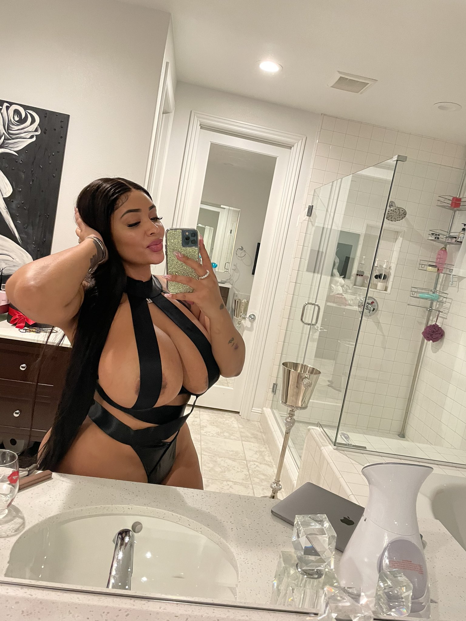 TW Pornstars - Aundreana Rene. Twitter. Thursday biddy 🌹. 10:28 PM - 9  Sep 2021