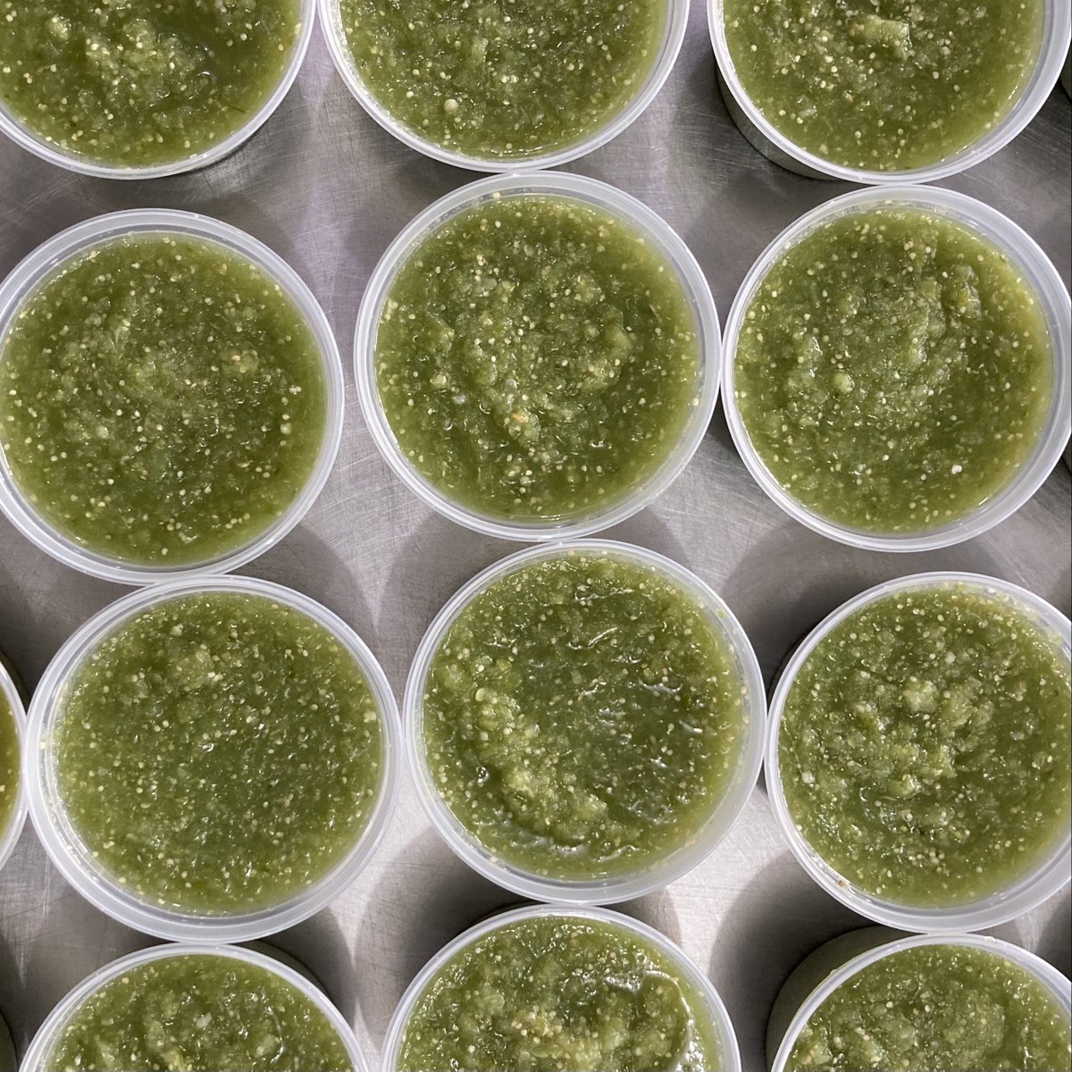 Number1Sons's tweet image. We did a lot of prepping for markets today! 🥒🧄🌶🍹