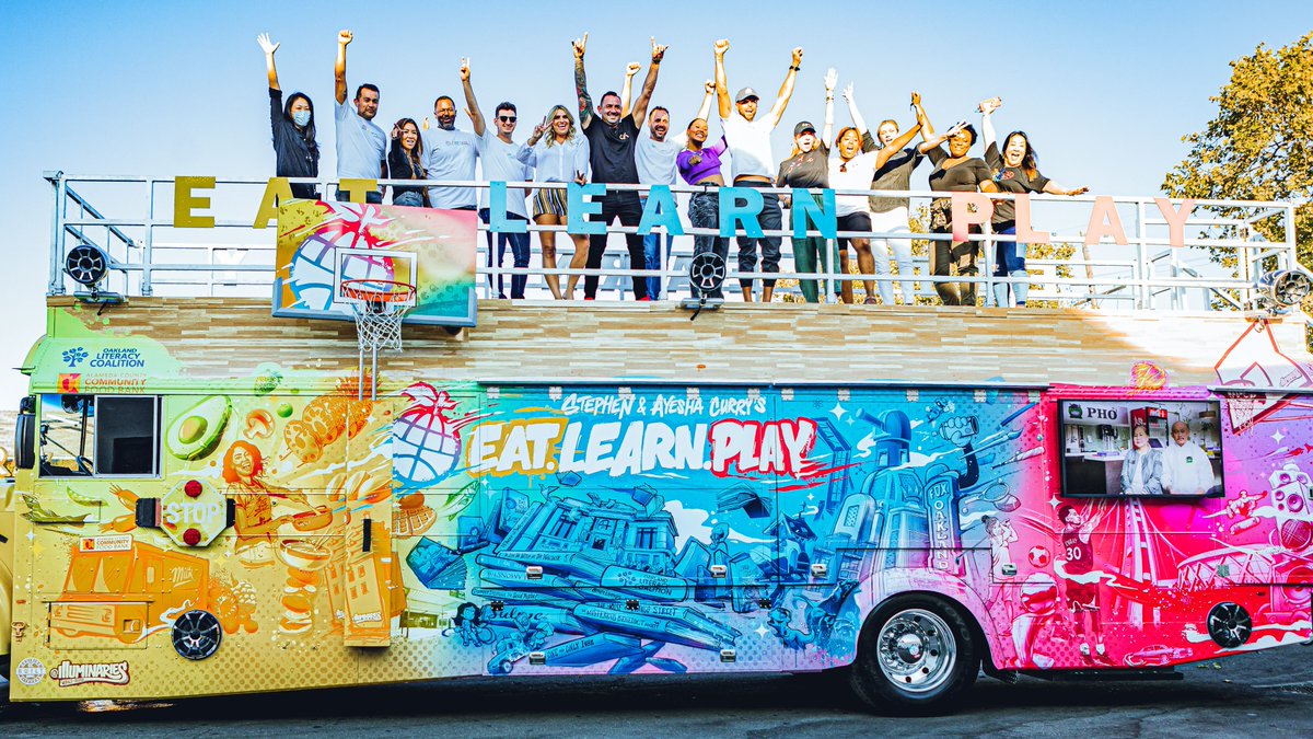 StephenCurry30's tweet photo. .@eatlearnplay bus is hittin the road! 🚌 Amazing day at @eoydc w/ @ayeshacurry, brought to life to promote literacy &amp; provide hunger relief to underserved families in the Bay Area. Love to @OaklandReads @ACCFB @CruisinKitchens @ckoakland1 @literati for making it happen. 🙌🏽📚 https://t.co/suc2fsrUKD