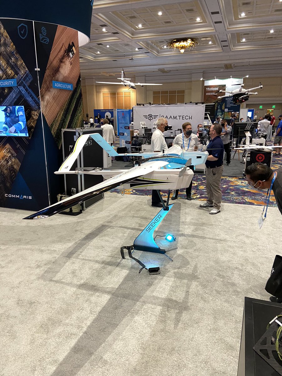 cchmediallc's tweet photo. A few aircraft we would really like to fly!

Pictured: 

Velary Lift 25 Hybrid (red), Commaris Seeker (white/lt blue), Airlogix Hammerhead eV20 Delivery Drone (white/blue).

The Seeker was flown at the live outdoor demo and was amazing!

@ExpoUAV https://t.co/LwIpf3e3VP