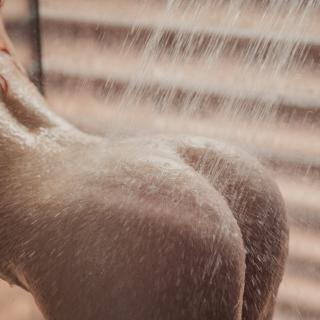 I just added a new bundle! "Shower Selfie Vid + Shower Photo Shoot" to @ap_clips! Check it out: https://t<a href="/tag/apclips"class="tags"><span>#apclips</span></a>