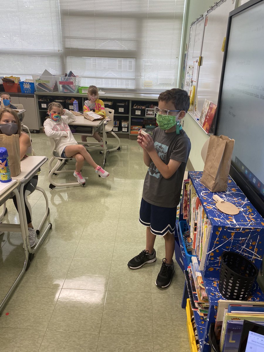 Christina Yager tweet media