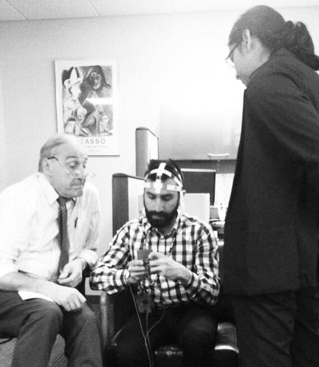 Experimenting with #tDCS transcranial direct current stimulation on yours truly - circa 2015 #Schizophrenia #hallucinations