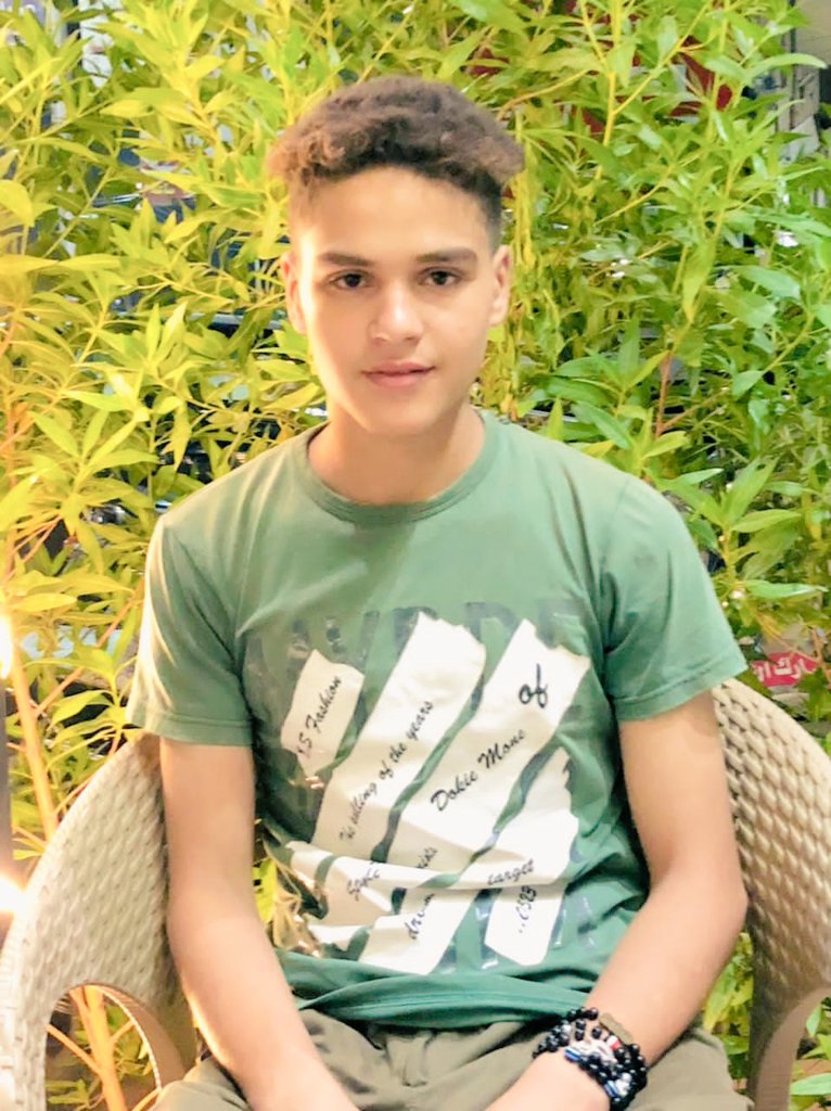 سهل تعيش اونطه بس الصعب نبقا شطه 🤭