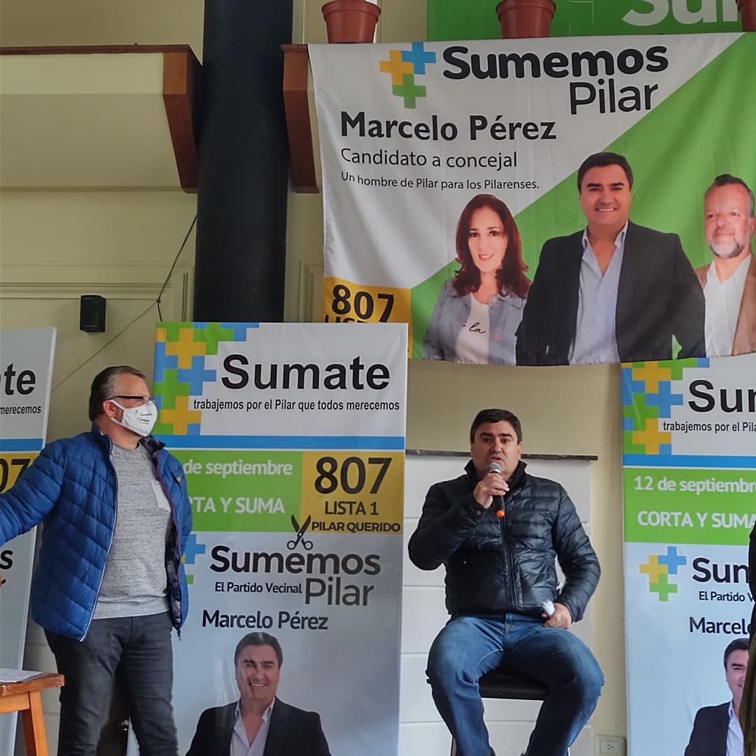 SumemosPilar's tweet photo. Nuestro primer precandidato a concejal Marcelo Perucho Pérez en diálogo con @canalpilar , a horas del cierre de la campaña y antes que se inicie la veda electoral. #Pilar #PASO2021 #politica #EleccionesArgentina @PerezM01041969 https://t.co/R20W9UcNi4