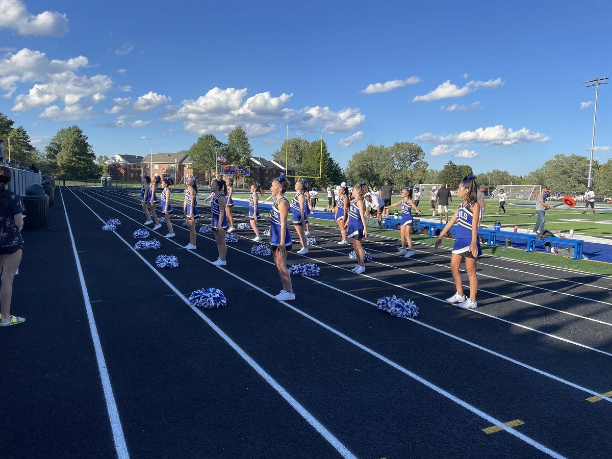 DevilsBMScheer's tweet photo. Let’s go blue! 🏈💙 https://t.co/tqNkOMThO8