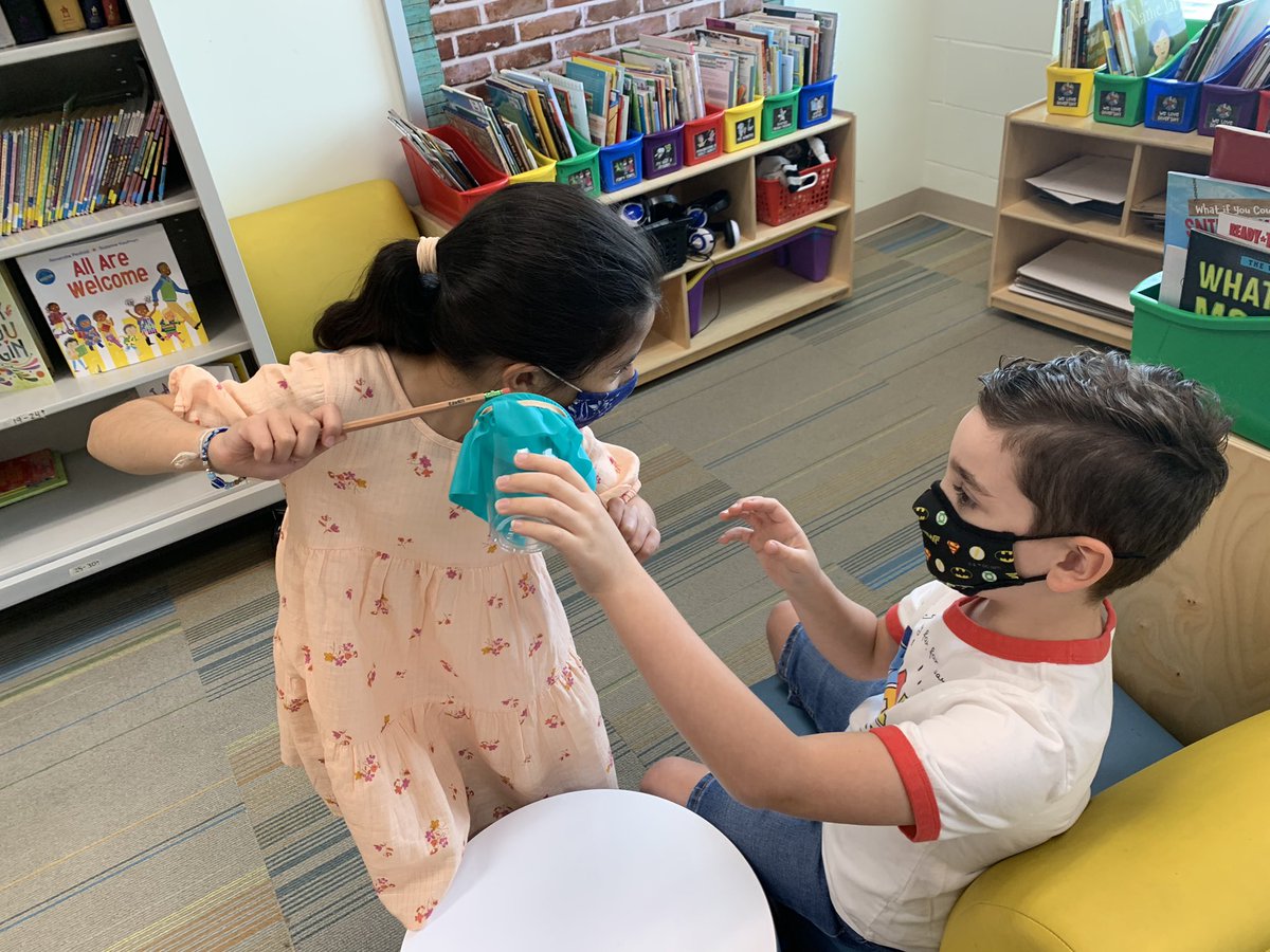 Second grade is continuing to learn more about sound through hands-on learning! In this lesson, students explored different methods for causing a material to vibrate as well as how the size and tension of a container affect pitch. 🥁 #hawksdoitdifferent #secondgradelearns #hces