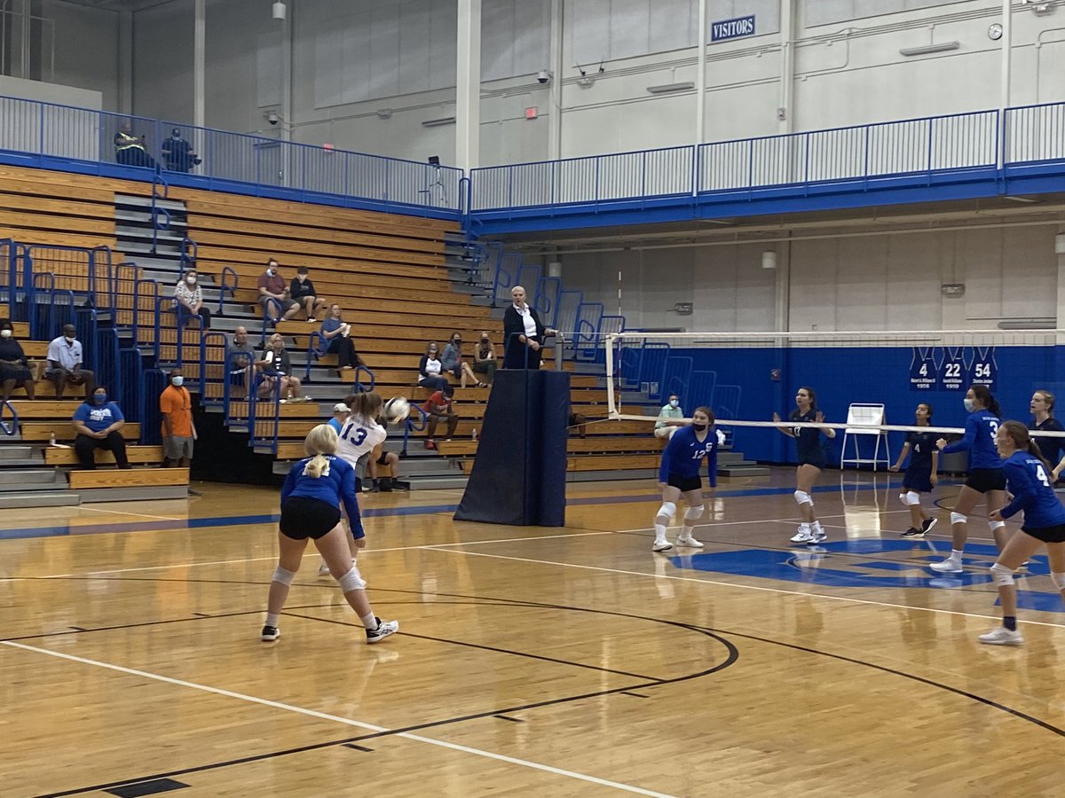 Blue_Devils_SHS's tweet photo. C-team and JV get the wins vs University! Next up is the Varsity @PAAC_Athletics showdown! 💙🏐💙 https://t.co/BPXoVOI5rl