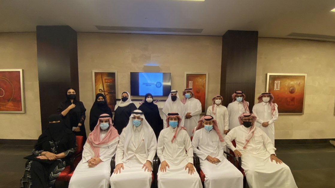 #الجمعية_السعودية_للتربية_الخاصة 
وبرعاية رئيس مجلس الادارة الاستاذ الدكتور/ناصر بن سعد العجمي تعقد اجتماع مجلس الادارة  وتراجع كفاءه الاداء وتقر الخطة التشغيلية وتكرم منسوبي المجلس والمدراء التنفيذيون للبرامج  وتستعرض مؤتمر جستر الشمال بحضور اعضاء اللجنه العلمية <a href="/DrNasseralajmi1/">ا . د/ ناصر بن سعد العجمي 🇸🇦</a>