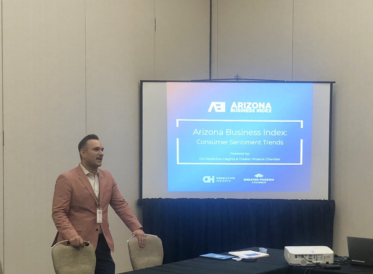 TSandersGPC's tweet photo. Thank you to @MikePNoble for sharing critical economic and political polling data with chamber execs from all over AZ at the ACE 2021 conference!  We are fortunate indeed to have a world class pollster in Arizona! @phxchamber @GPCpolicy @AZBusinessIndex https://t.co/oWICWPCM39