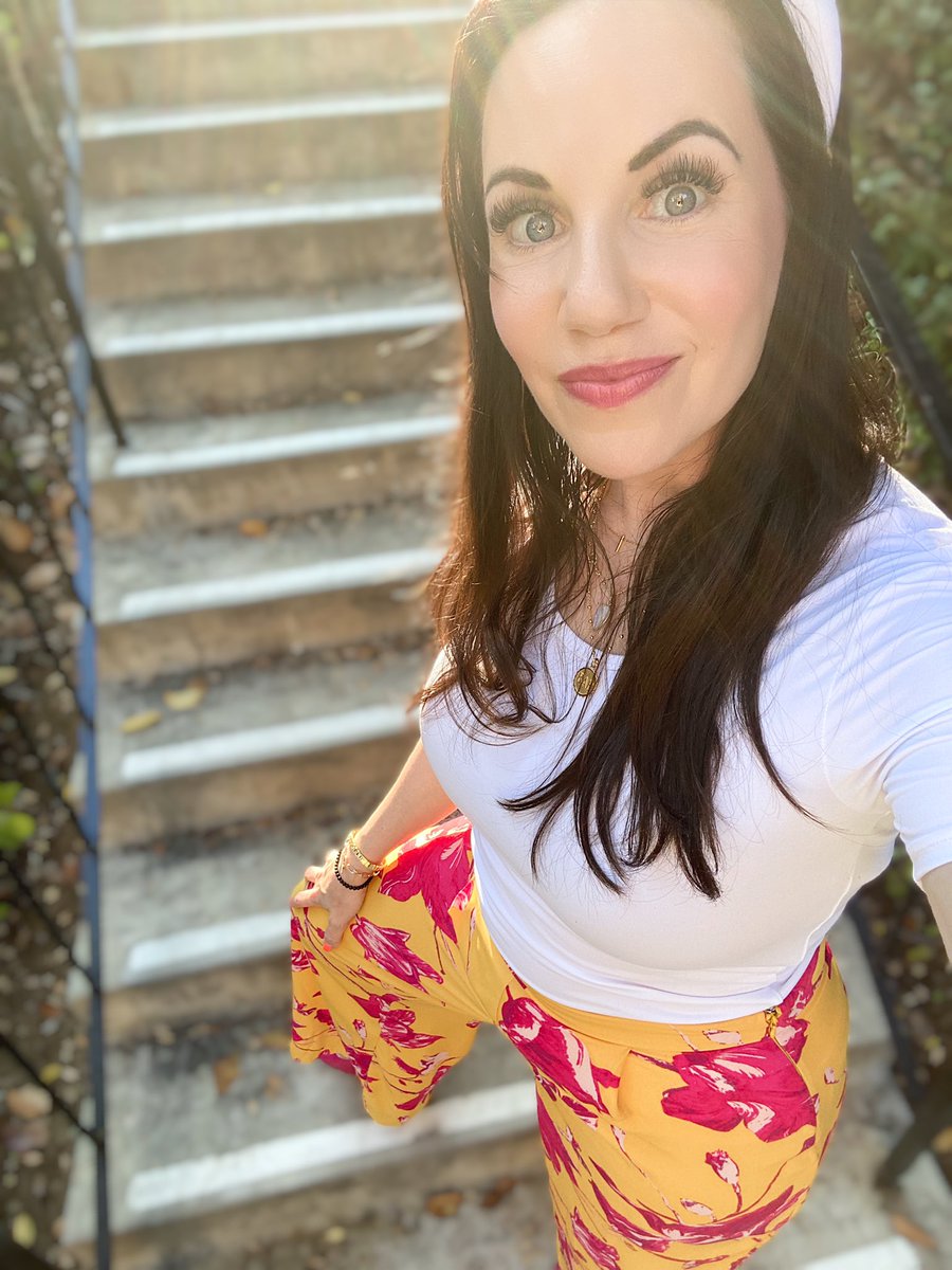 BabbleOnBrooke's tweet photo. 10 years ago today my life changed forever due to a car accident. #stopdd
I went thru complete hell & spent the last decade recovering.
But guess what…
I’m still here, stronger than ever.
The same is true for you.
You can do absolutely ANYTHING. Keep going. Babble on.💗 https://t.co/FqI4DA5iDv