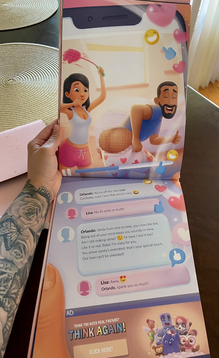 babyliisaa's tweet photo. My boyfriend surprised me with a storybook about us 🥺 https://t.co/IKqw1XTddO